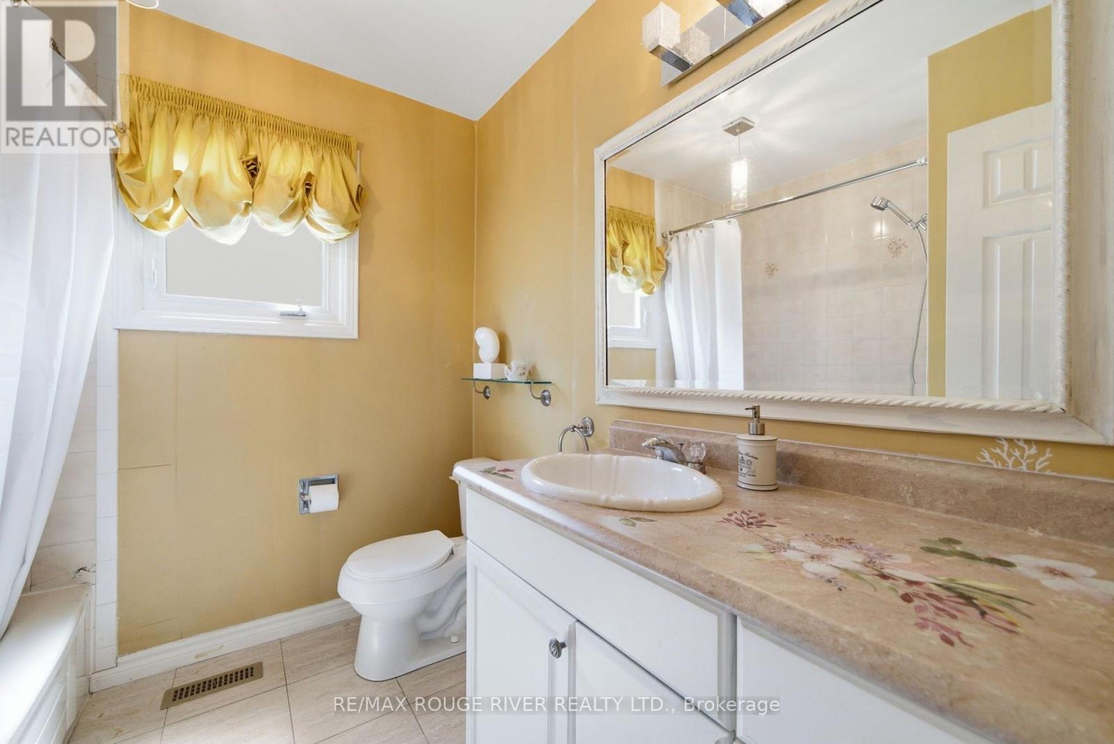 909 Ridge Valley Drive, Oshawa, Ontario  L1K 2G1 - Photo 32 - E13685746