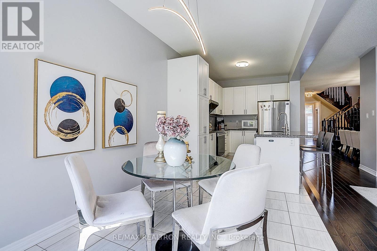 19 Falconridge Terrace, East Gwillimbury, Ontario  L0G 1V0 - Photo 20 - N13685712
