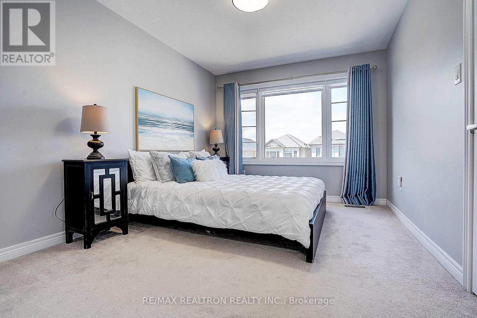 19 Falconridge Terrace, East Gwillimbury, Ontario  L0G 1V0 - Photo 34 - N13685712