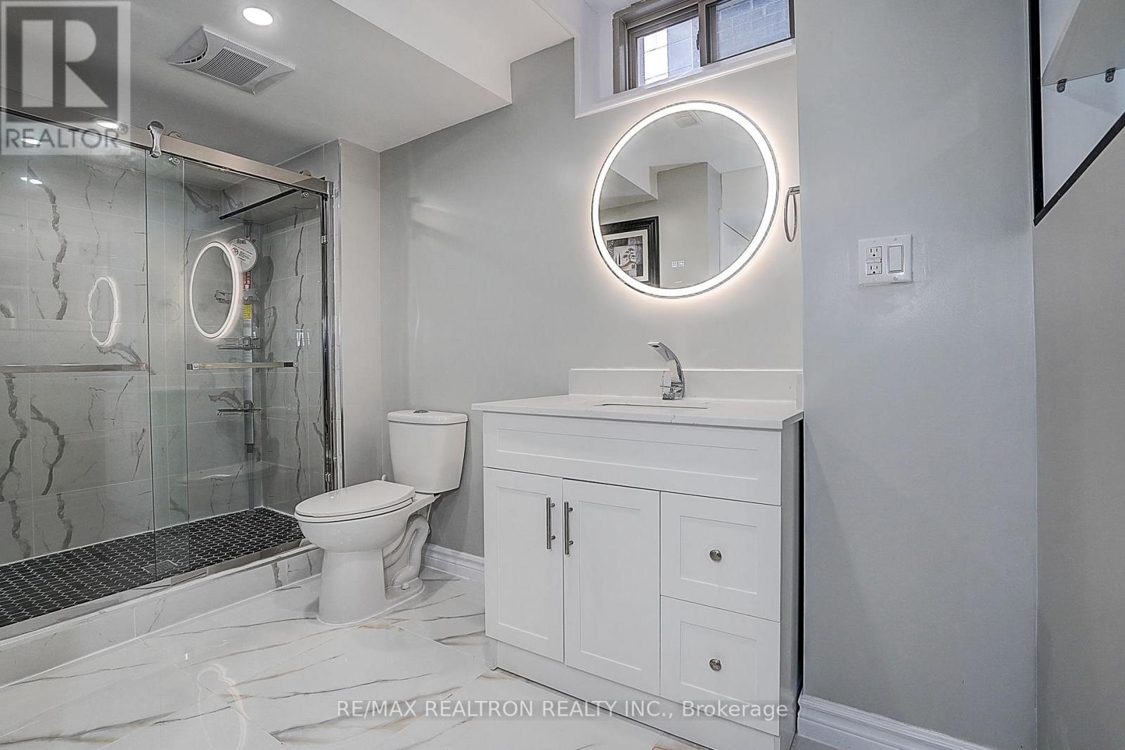 19 Falconridge Terrace, East Gwillimbury, Ontario  L0G 1V0 - Photo 39 - N13685712
