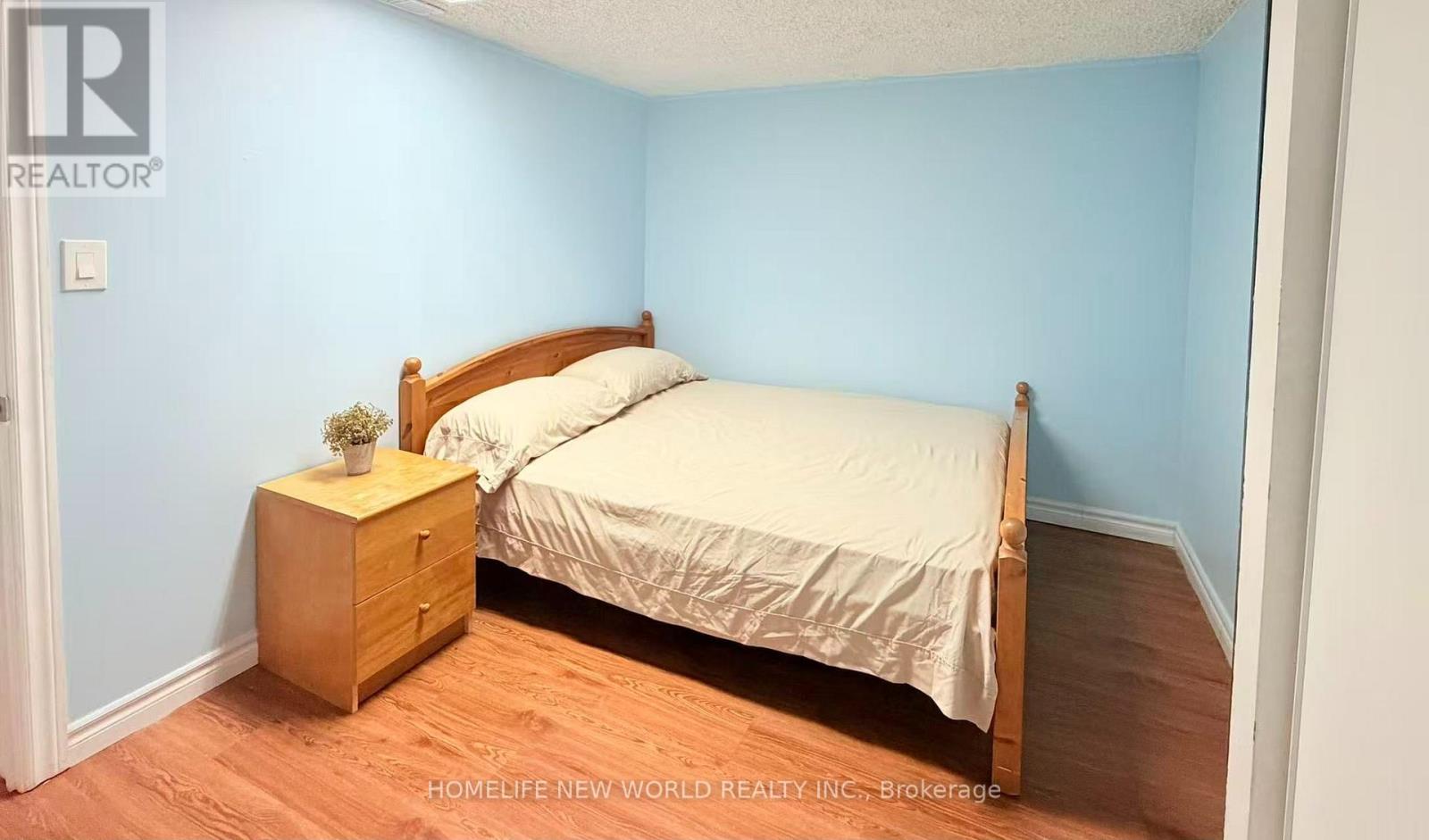 Bsmt Unit 1 - 385 Marybay Crescent, Richmond Hill, Ontario  L4C 2X5 - Photo 10 - N13685736