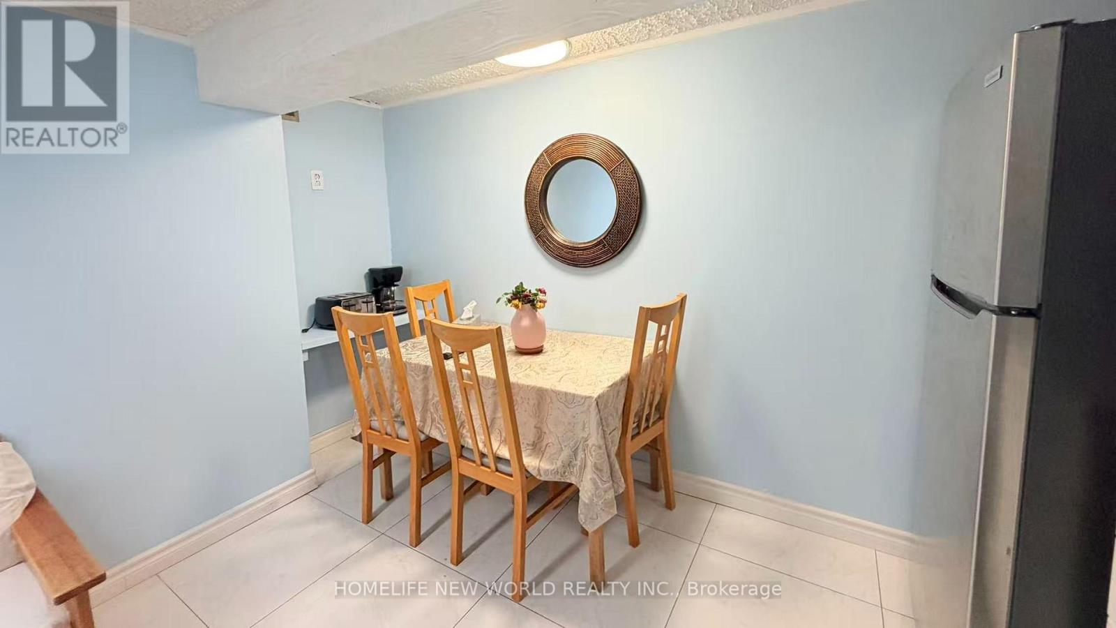 Bsmt Unit 1 - 385 Marybay Crescent, Richmond Hill, Ontario  L4C 2X5 - Photo 7 - N13685736