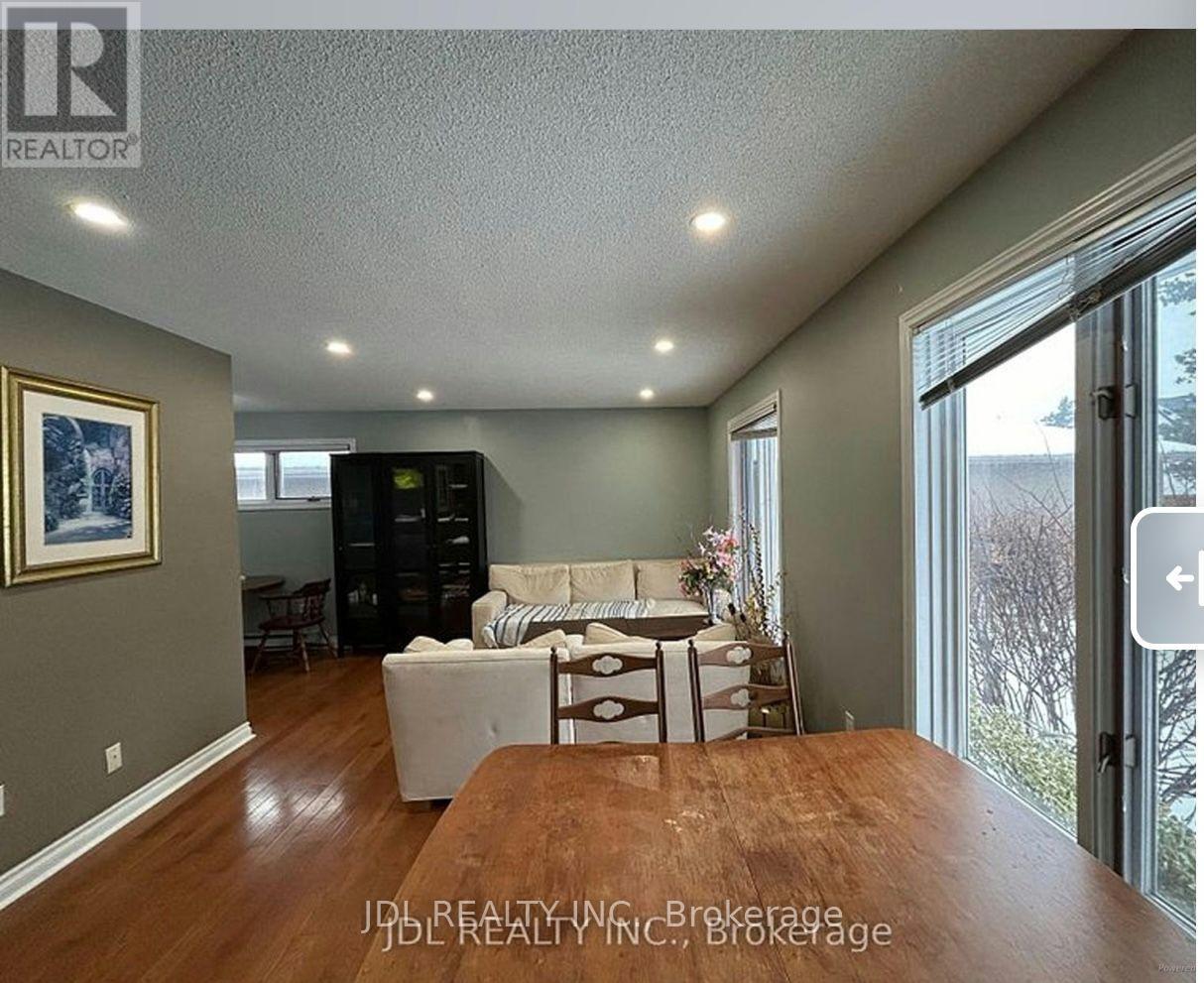 Suite A Main Floor - 110 Robinson St Street, Markham, Ontario  L3P 1P1 - Photo 3 - N13685800