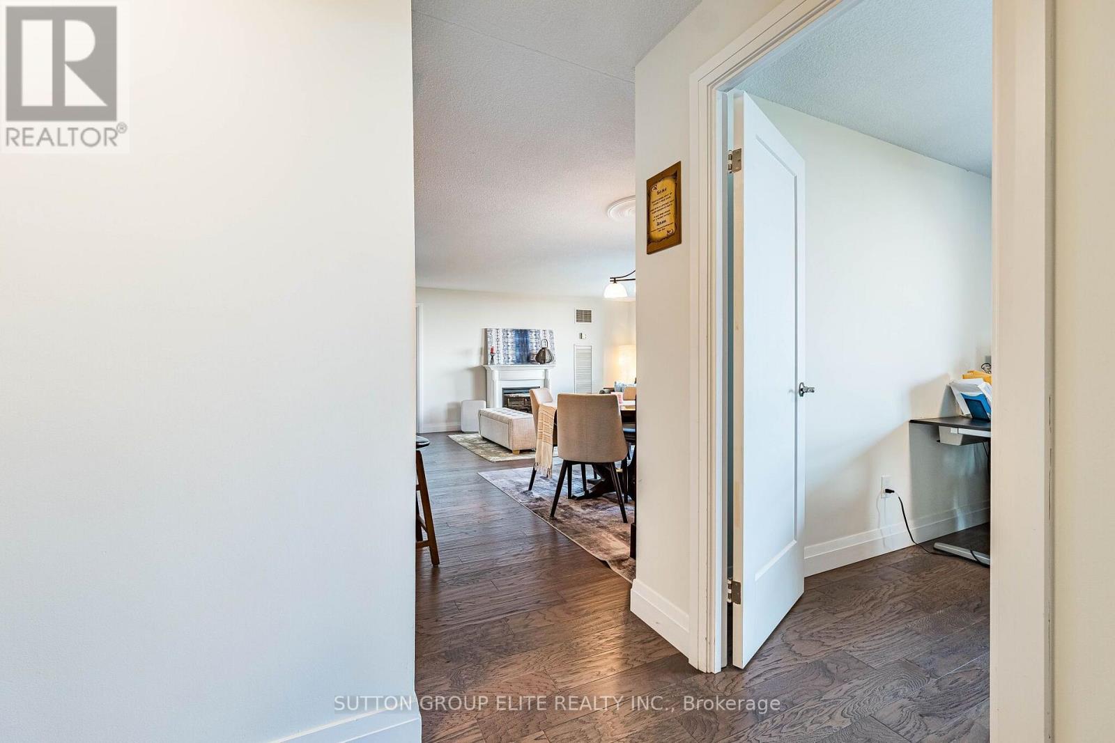 508 - 1320 Mississauga Valley Boulevard, Mississauga, Ontario  L5A 3S9 - Photo 8 - W13685762