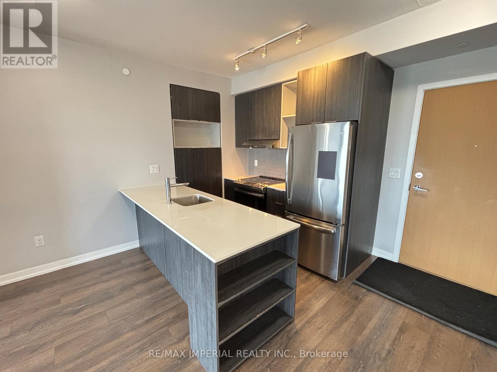 1212 - 2520 Eglinton Avenue W, Mississauga, Ontario  L5M 0Y4 - Photo 3 - W13685812