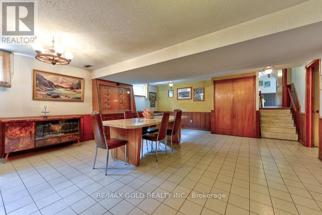 70 Malcolm Crescent, Brampton, Ontario  L6S 3C8 - Photo 35 - W13685818