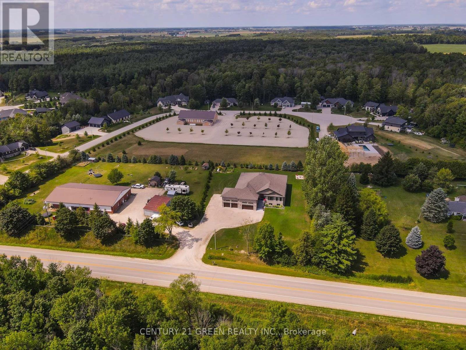 6780 Wellington Country Rd 10, Mapleton, Ontario  N0G 2K0 - Photo 39 - X13685732