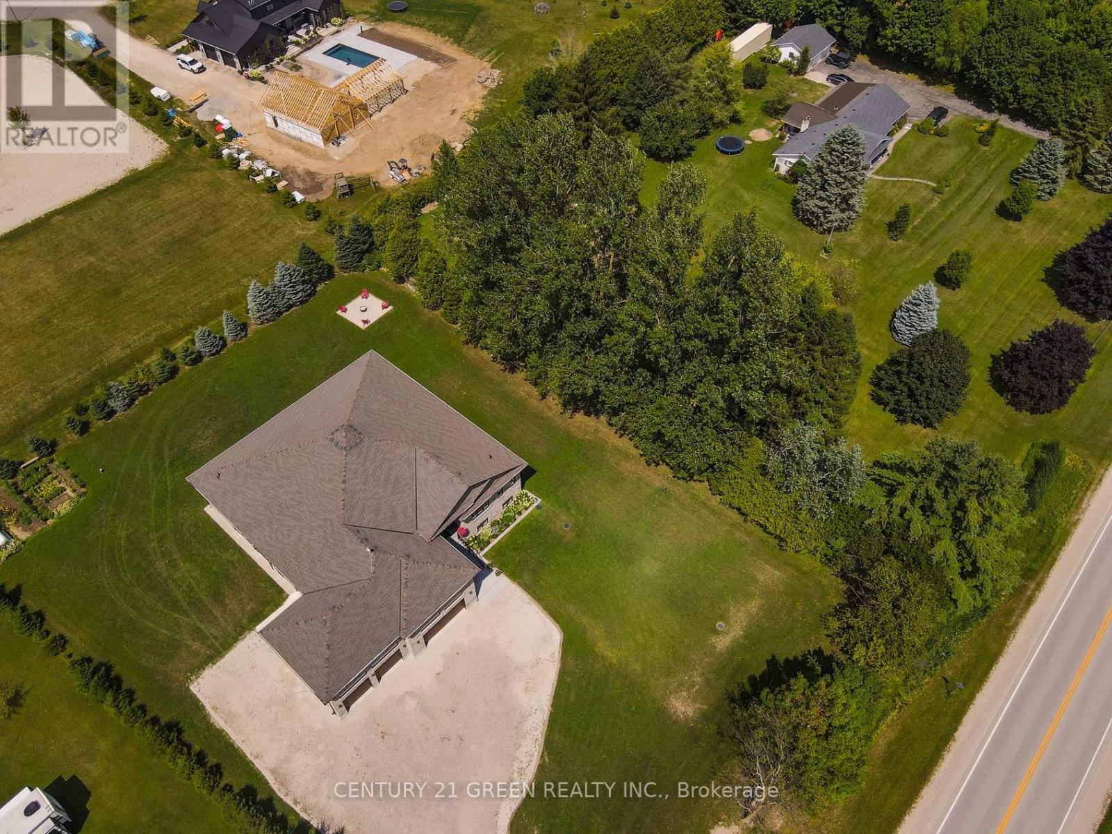 6780 Wellington Country Rd 10, Mapleton, Ontario  N0G 2K0 - Photo 40 - X13685732
