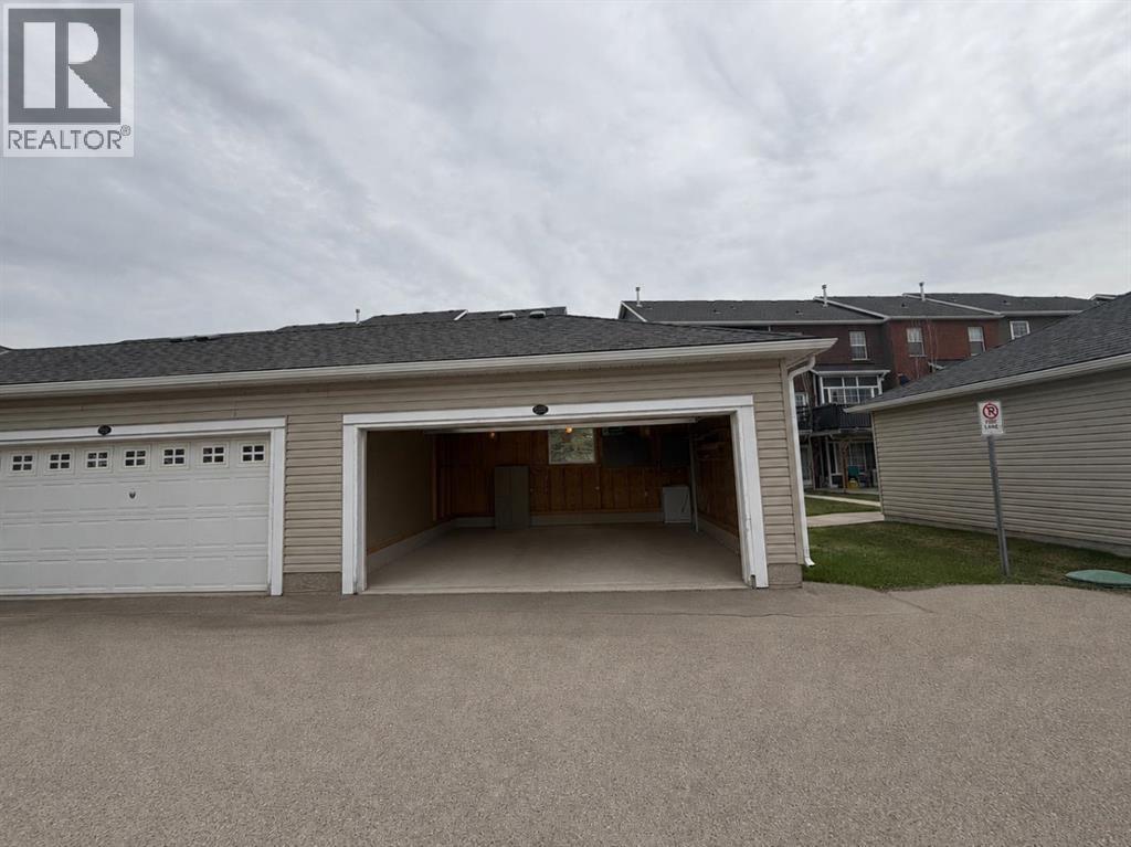 288 Rainbow Falls Drive, Chestermere, Alberta  T1X 0E4 - Photo 33 - A2310075