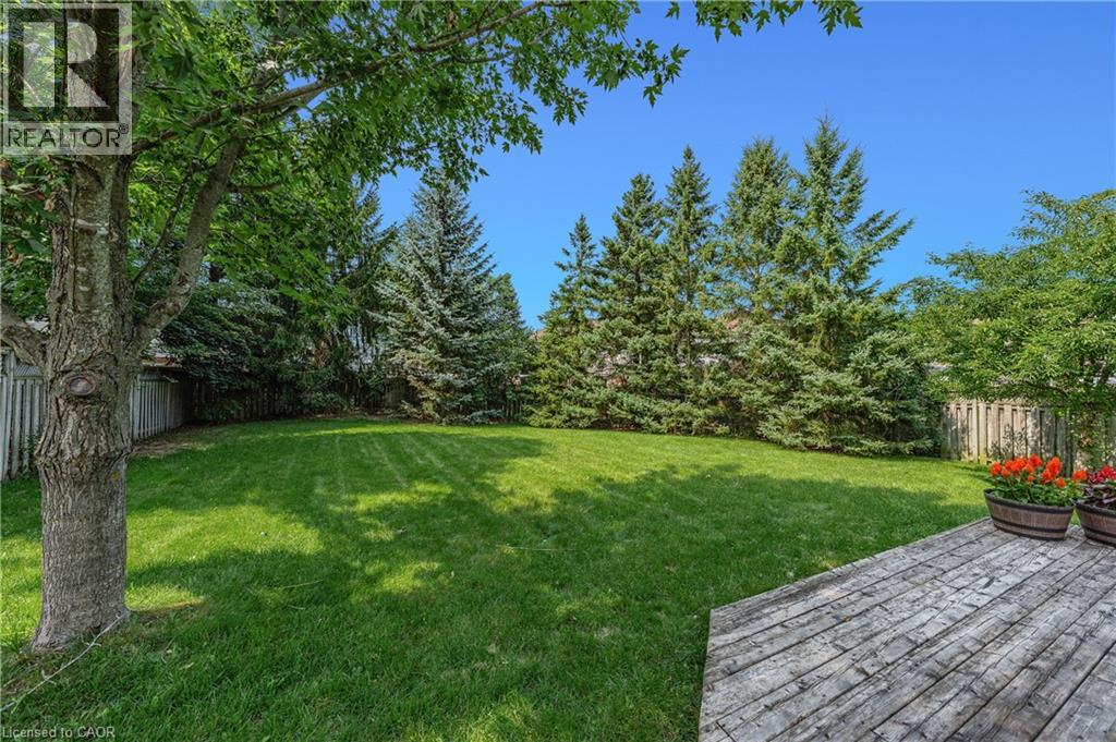 298 Pineland Place, Waterloo, Ontario  N2T 2S7 - Photo 39 - 40855312