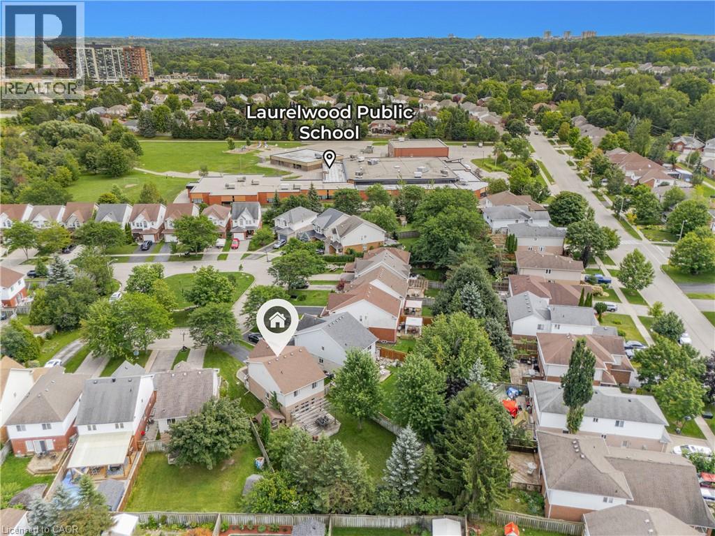 298 Pineland Place, Waterloo, Ontario  N2T 2S7 - Photo 4 - 40855312