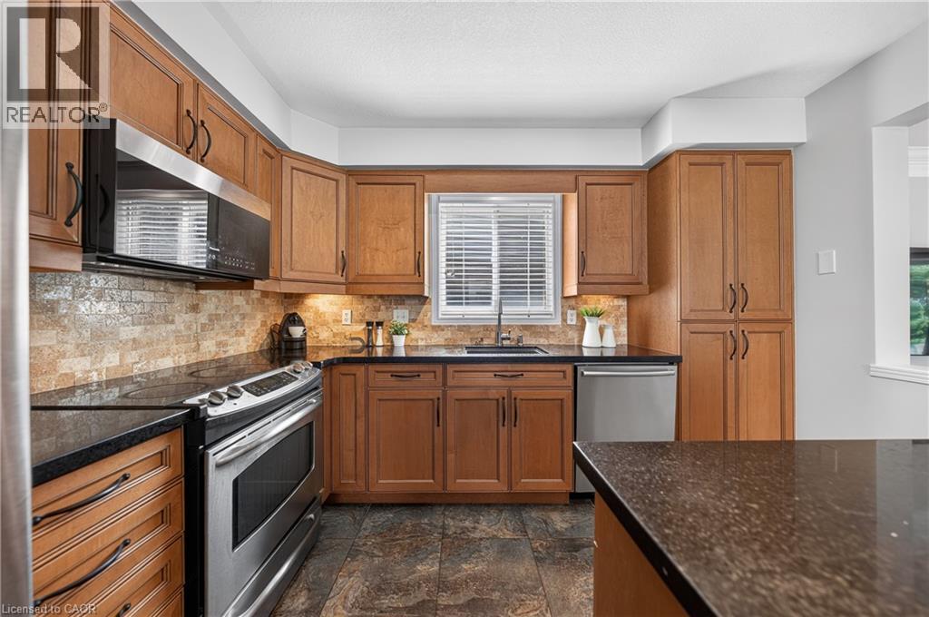 298 Pineland Place, Waterloo, Ontario  N2T 2S7 - Photo 12 - 40855312
