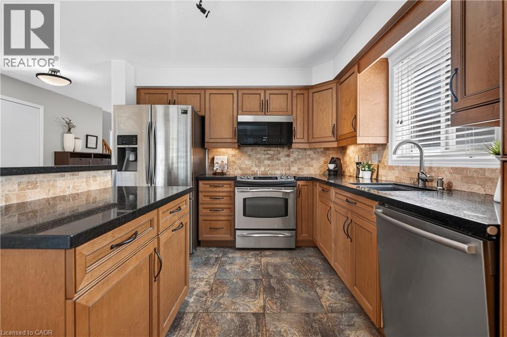 298 Pineland Place, Waterloo, Ontario  N2T 2S7 - Photo 13 - 40855312