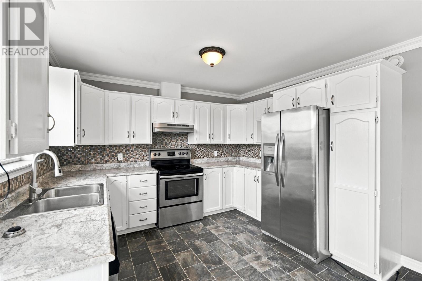 155 Smallwood Drive, Mount Pearl — photo 3