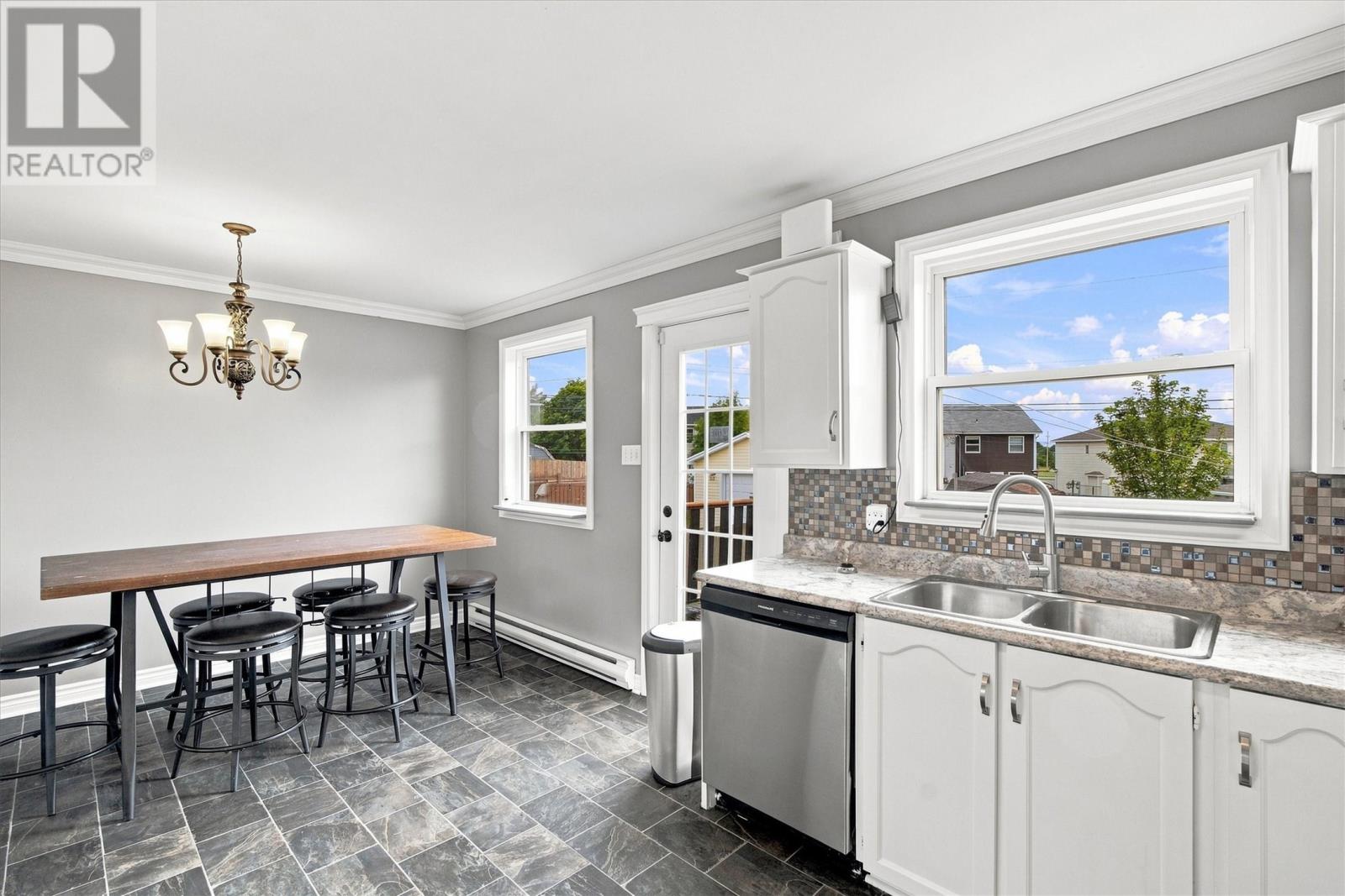 155 Smallwood Drive, Mount Pearl — photo 5