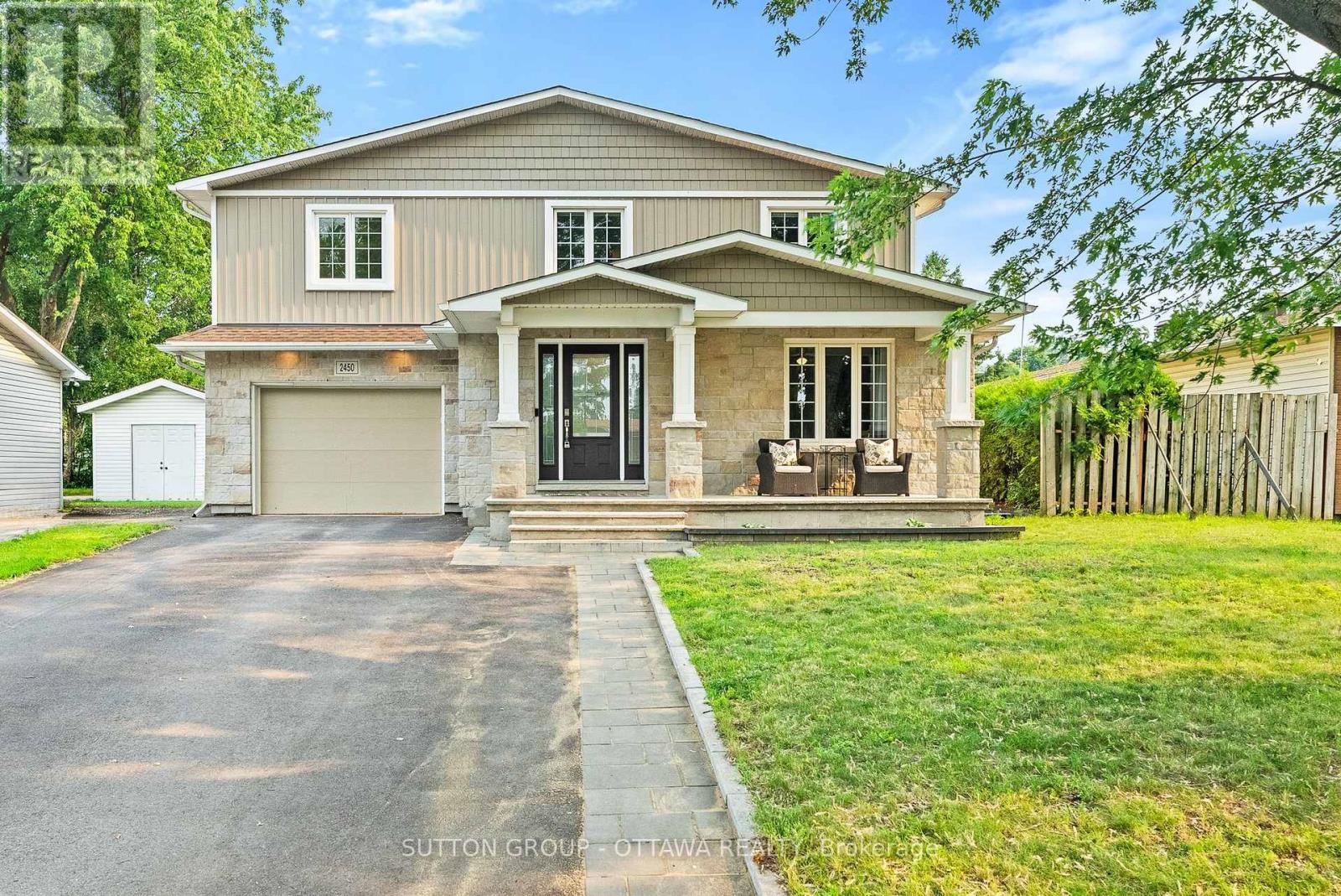 2450 BLACKSTONE CRESCENT, Ottawa, Ontario