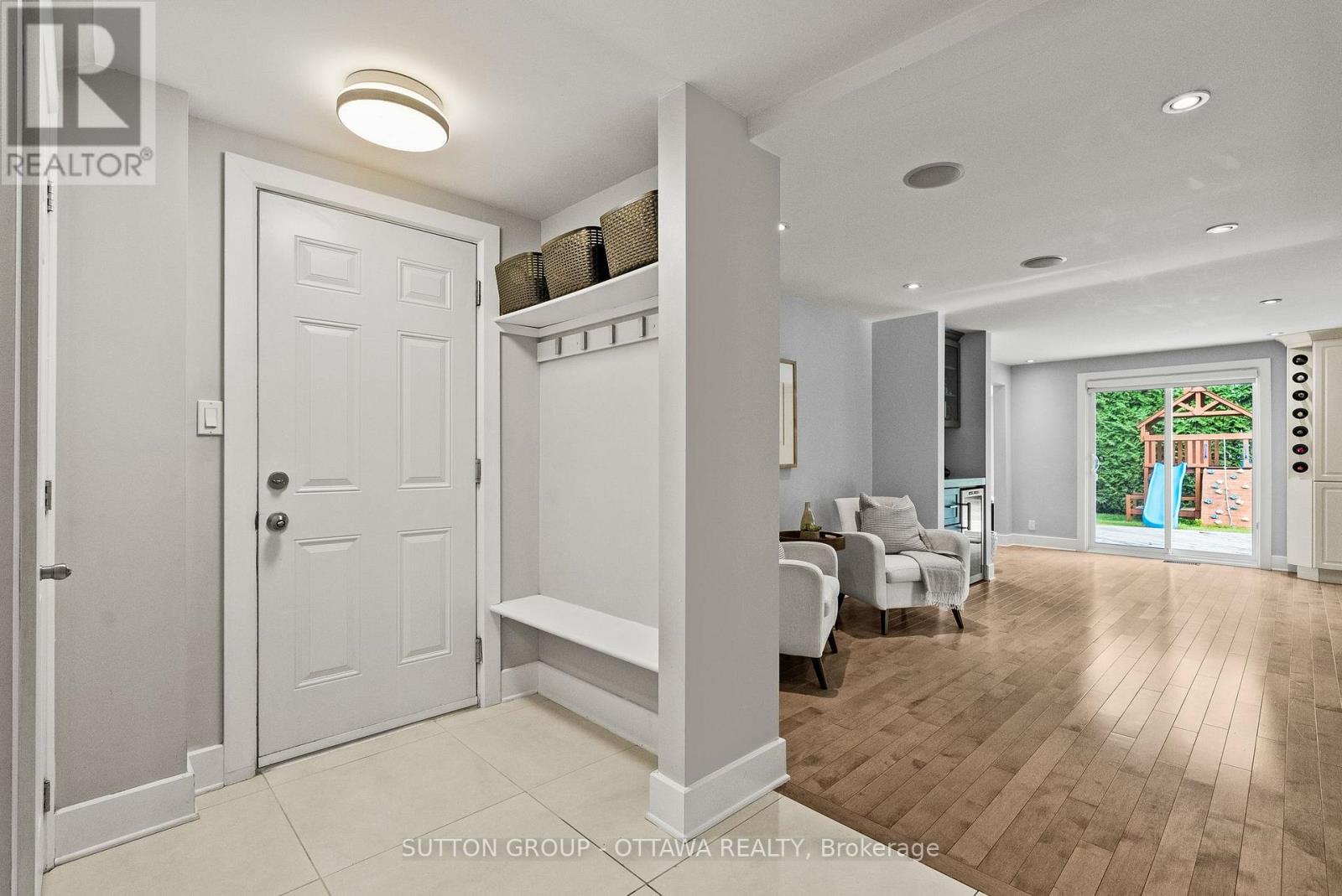 2450 Blackstone Crescent, Ottawa, Ontario  K1B 4H2 - Photo 22 - X13685878