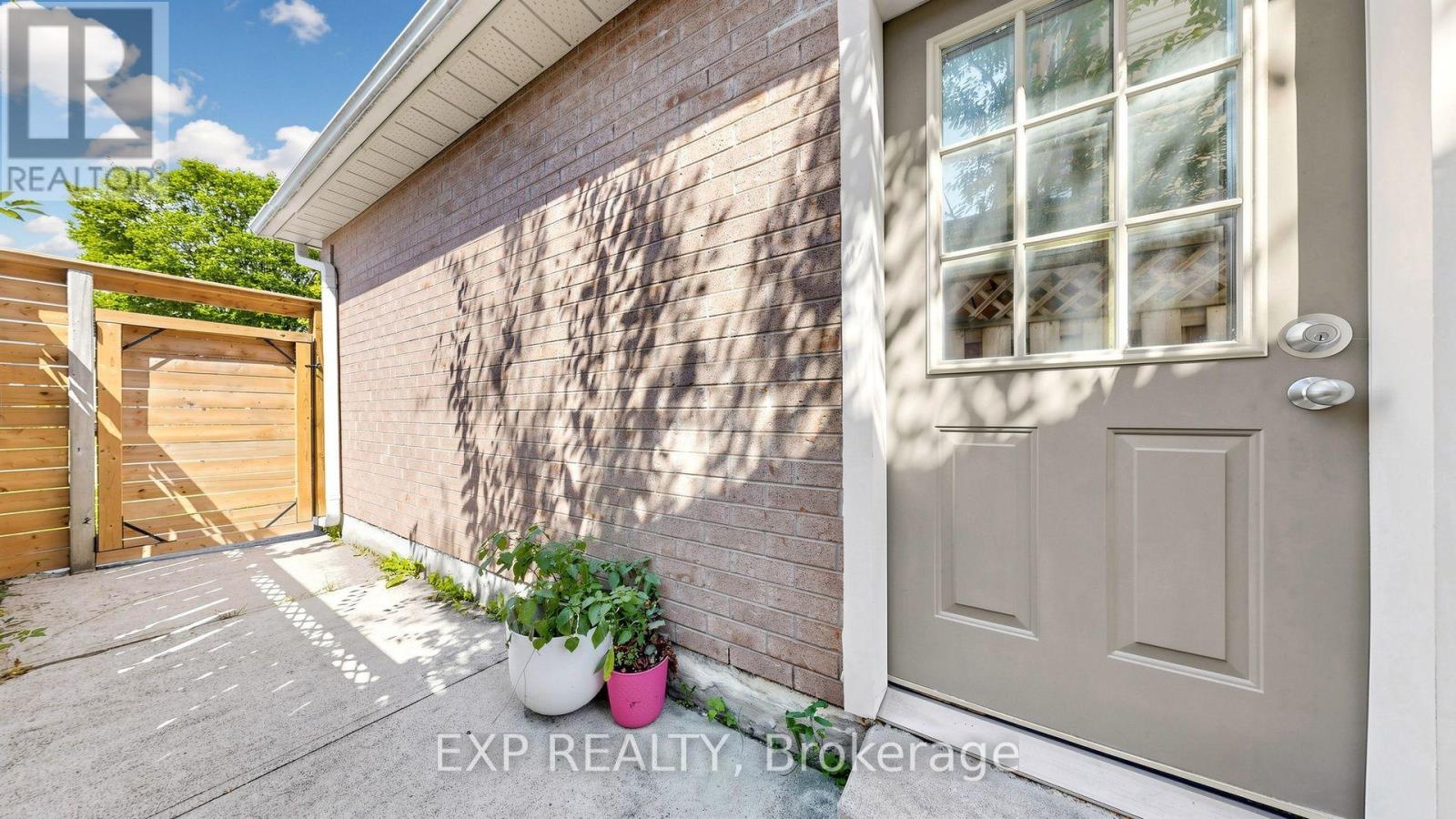 63 Fenwick Avenue, Clarington, Ontario  L1C 4S1 - Photo 39 - E13685872