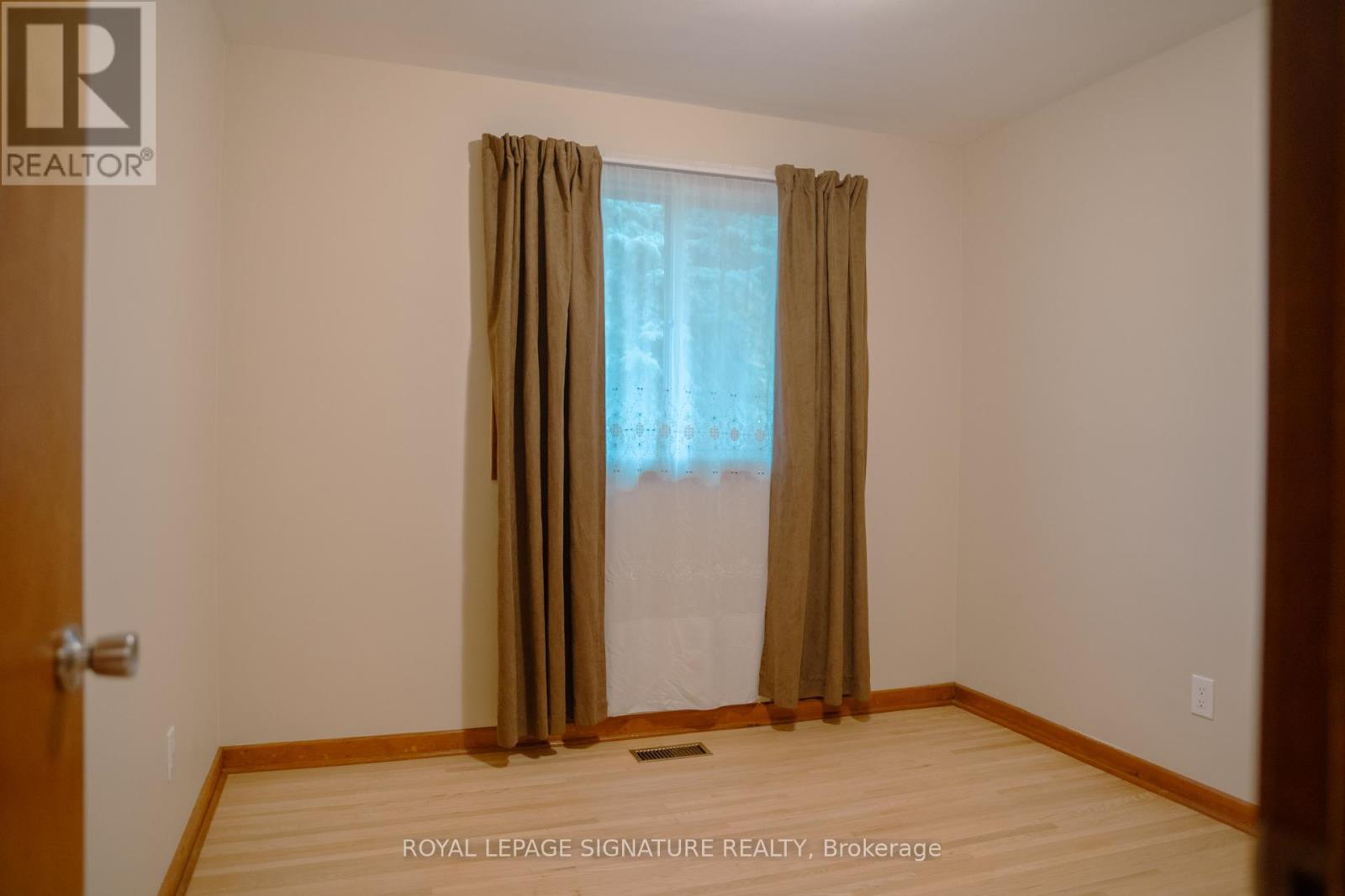 2 Brantwood Drive, Toronto, Ontario  M1H 2G6 - Photo 18 - E13685882