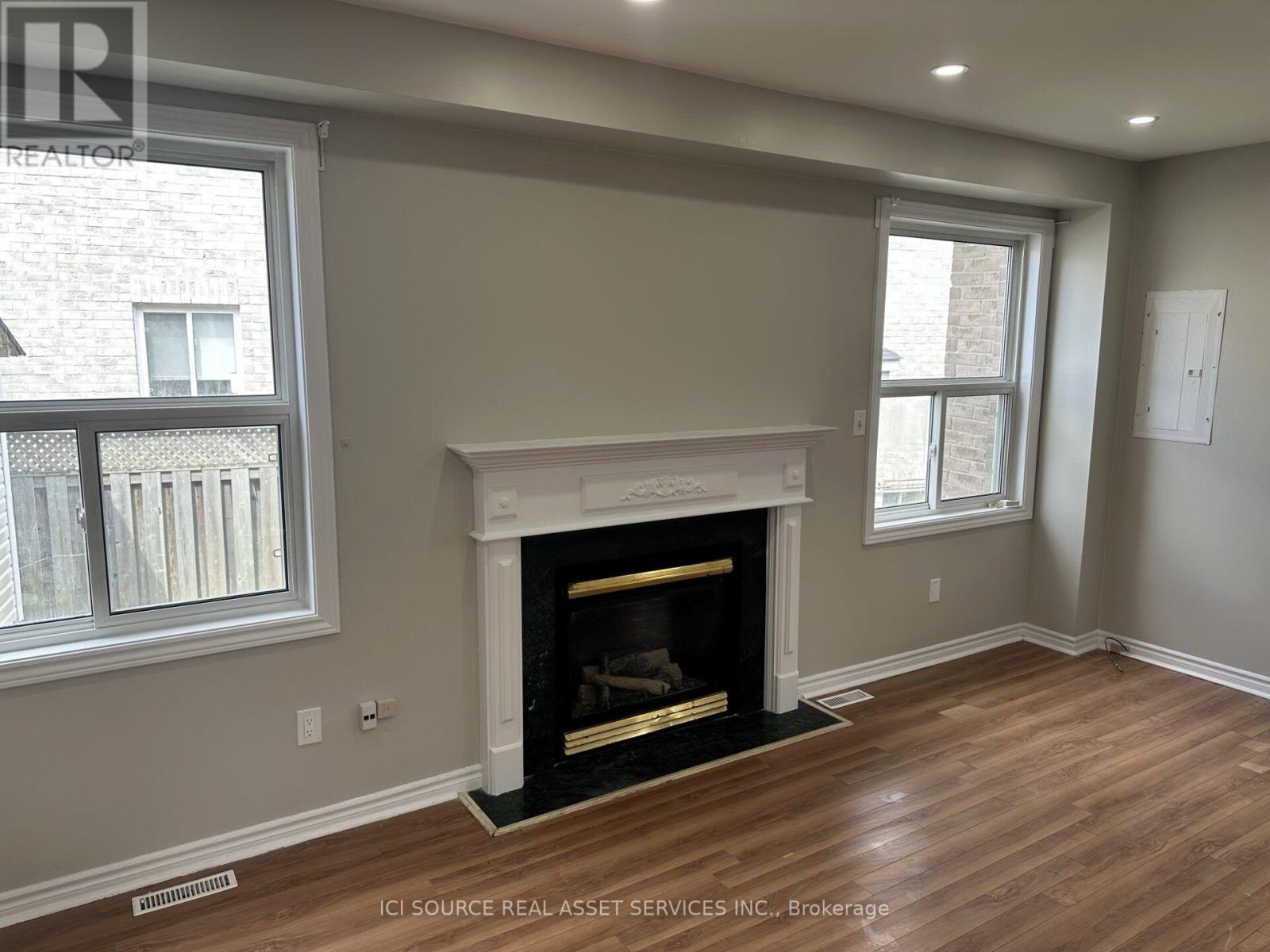Main - 67 Russell Hill Drive, Barrie (Painswick South), Ontario  L4N 0C1 - Photo 4 - S13685846