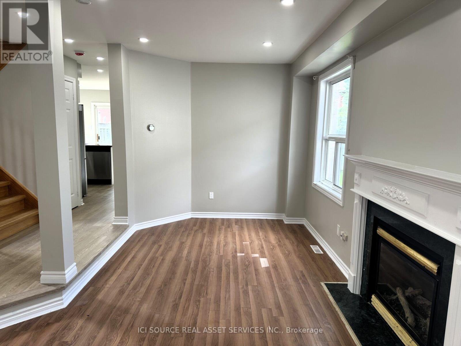 Main - 67 Russell Hill Drive, Barrie (Painswick South), Ontario  L4N 0C1 - Photo 6 - S13685846
