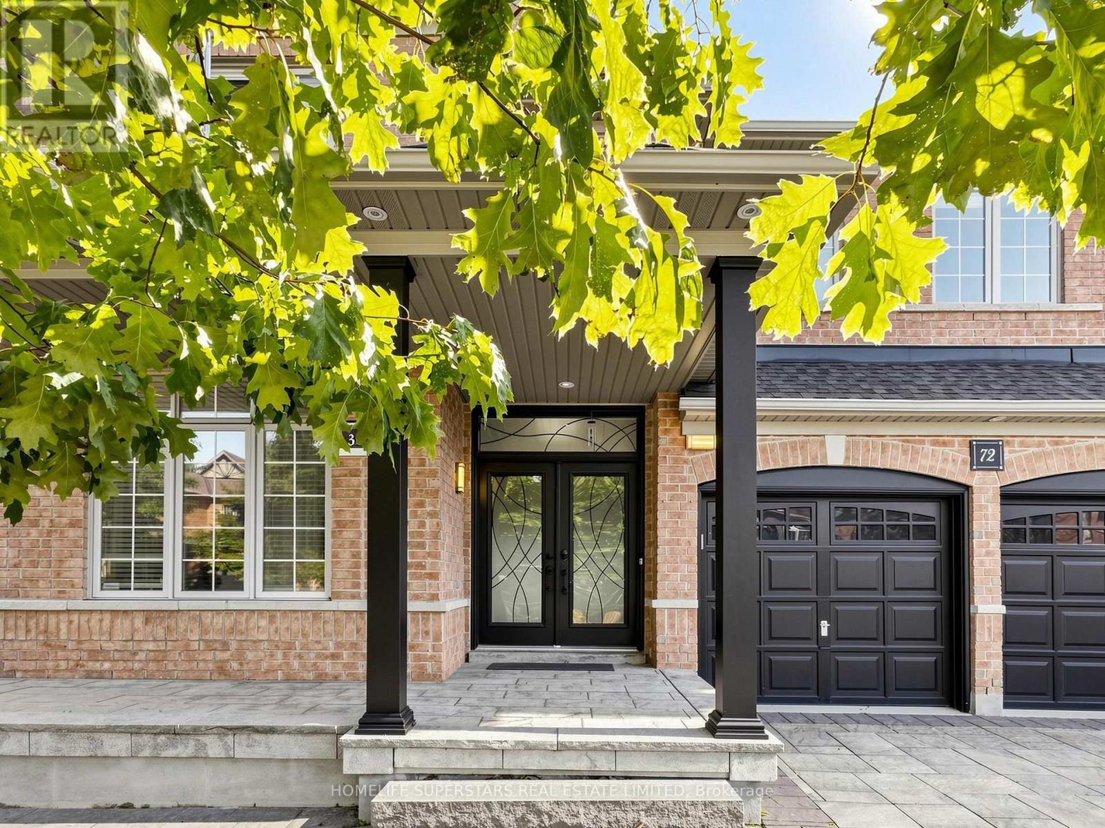 72 Egypt Drive, Brampton, Ontario  L6R 0S6 - Photo 2 - W13685864