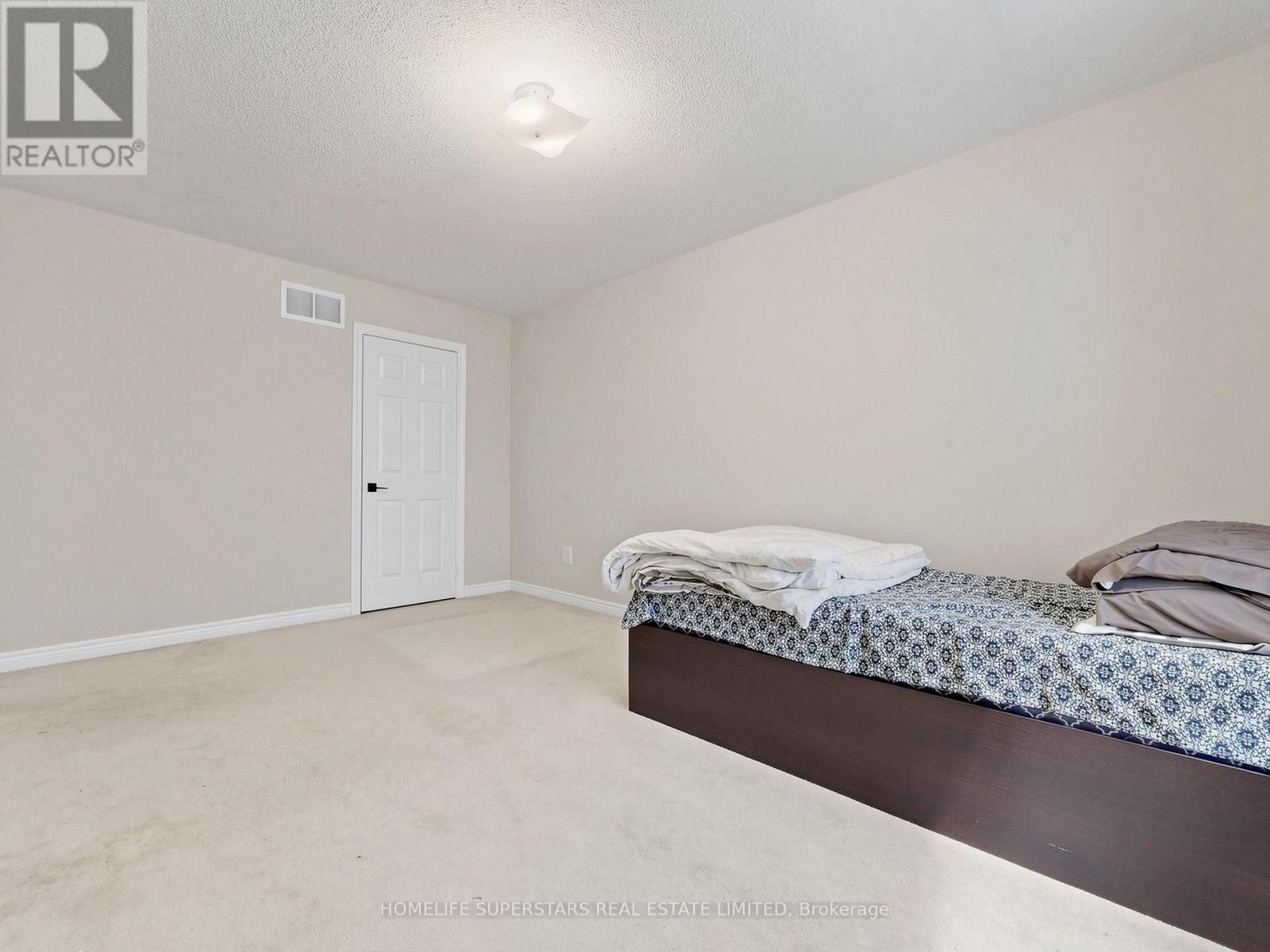 72 Egypt Drive, Brampton, Ontario  L6R 0S6 - Photo 35 - W13685864