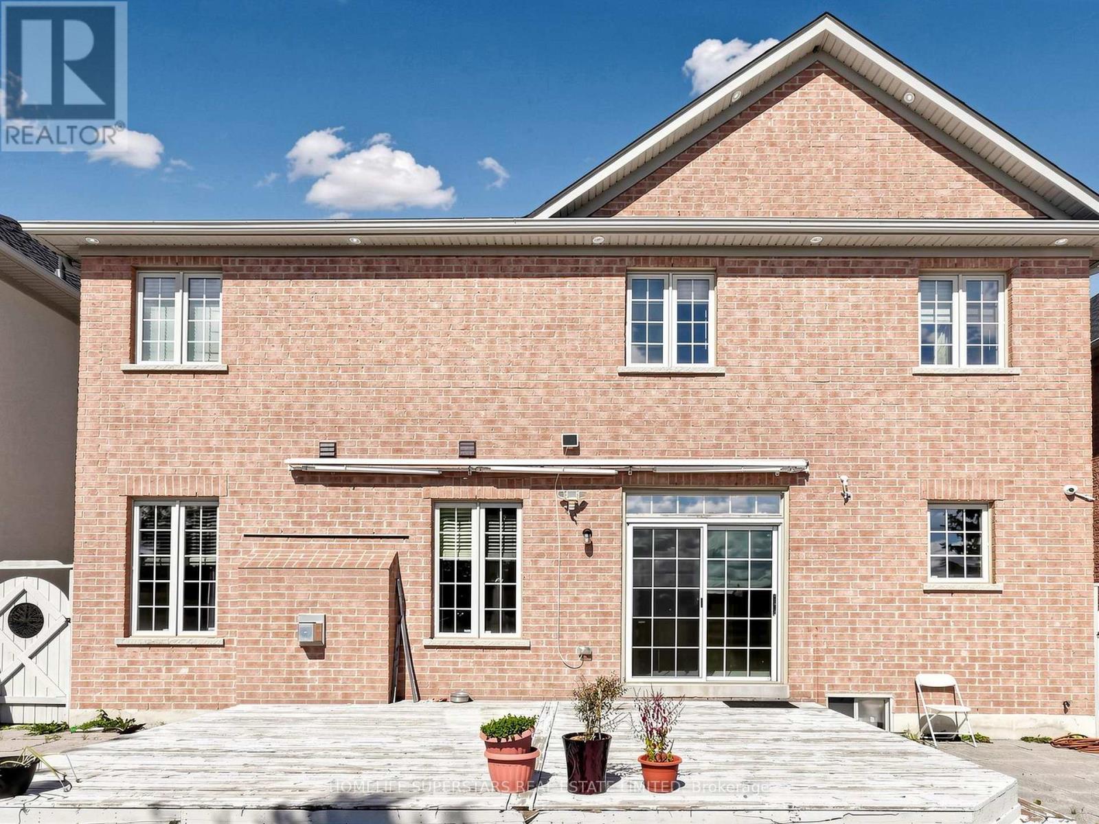 72 Egypt Drive, Brampton, Ontario  L6R 0S6 - Photo 40 - W13685864