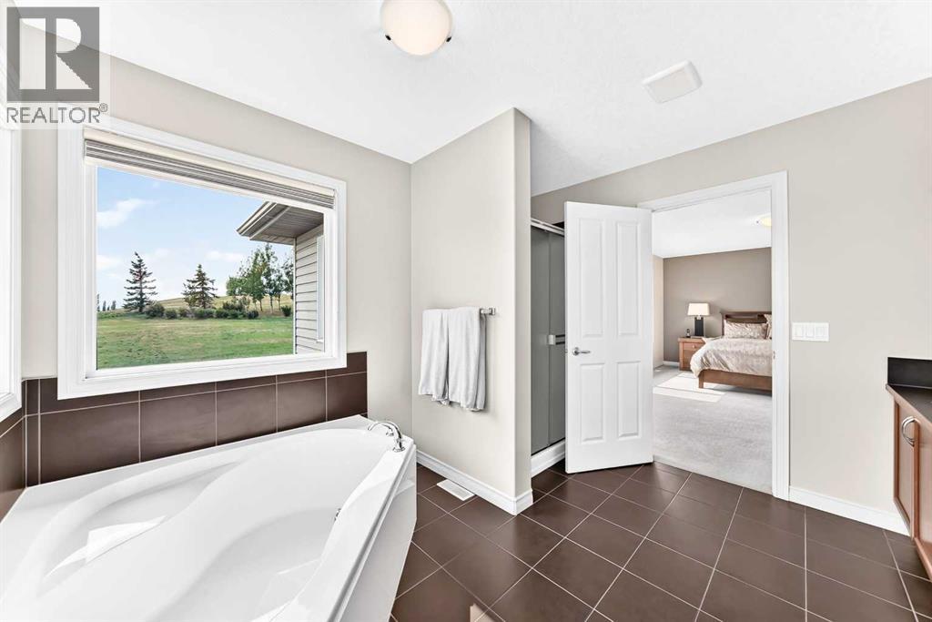 127 Royal Birch Way NW, Calgary, Alberta  T3G 5Y1 - Photo 31 - A2335191