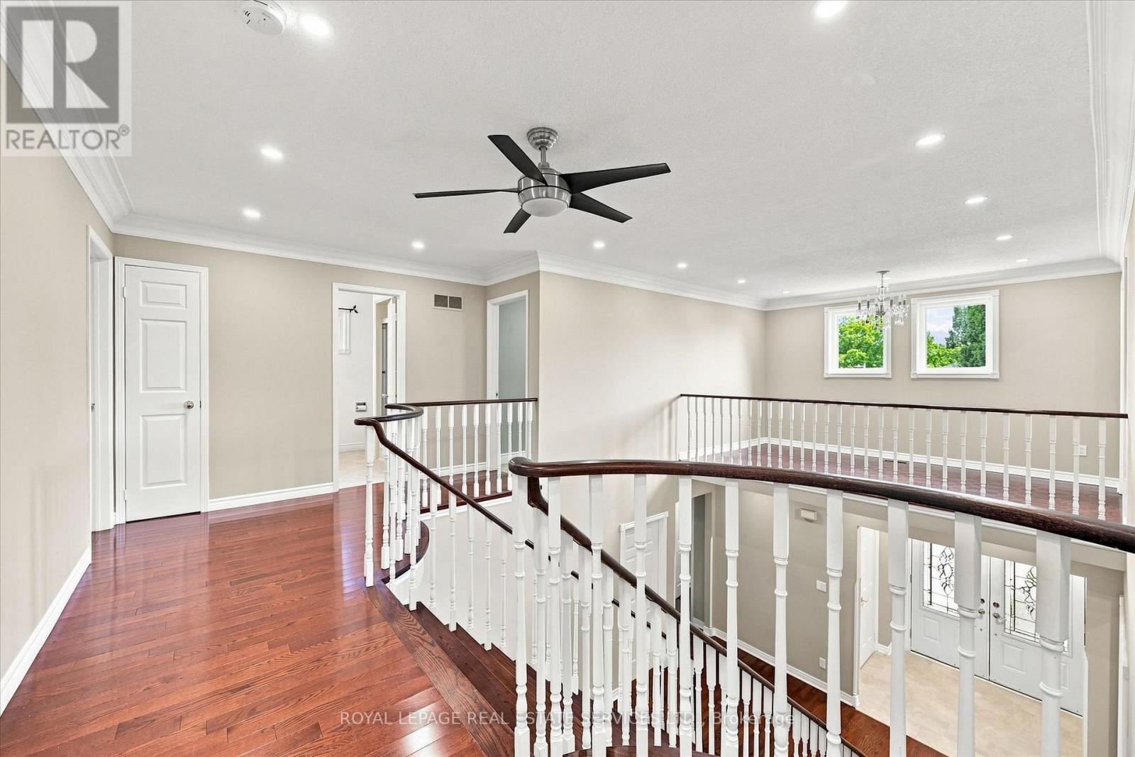 1512 Princeton Crescent, Oakville, Ontario  L6H 4H4 - Photo 25 - W13683424
