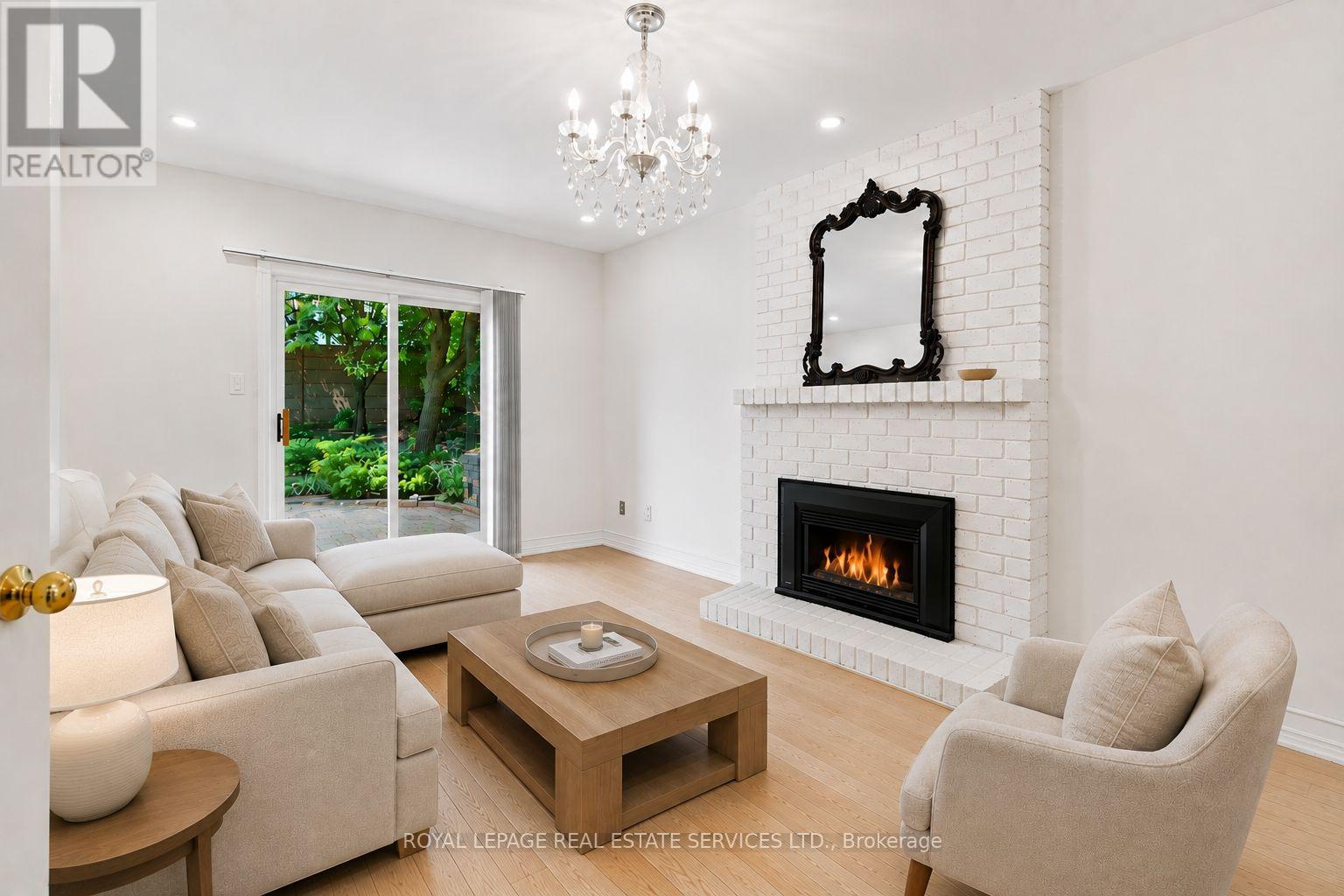1512 Princeton Crescent, Oakville, Ontario  L6H 4H4 - Photo 20 - W13683424