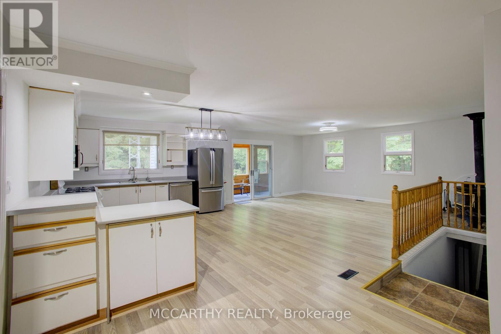 262090 18 Concession, West Grey, Ontario  N4N 3B8 - Photo 9 - X13685892