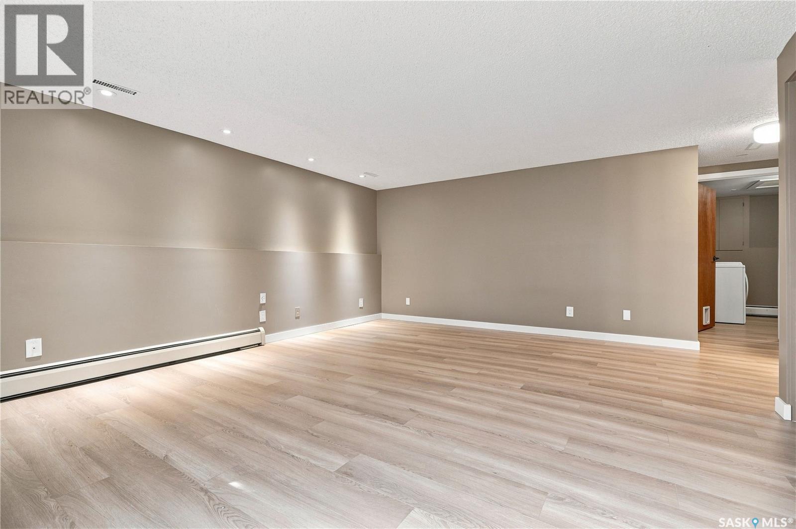 414 Christopher Road, Saskatoon, Saskatchewan  S7J 3S2 - Photo 21 - SK045847
