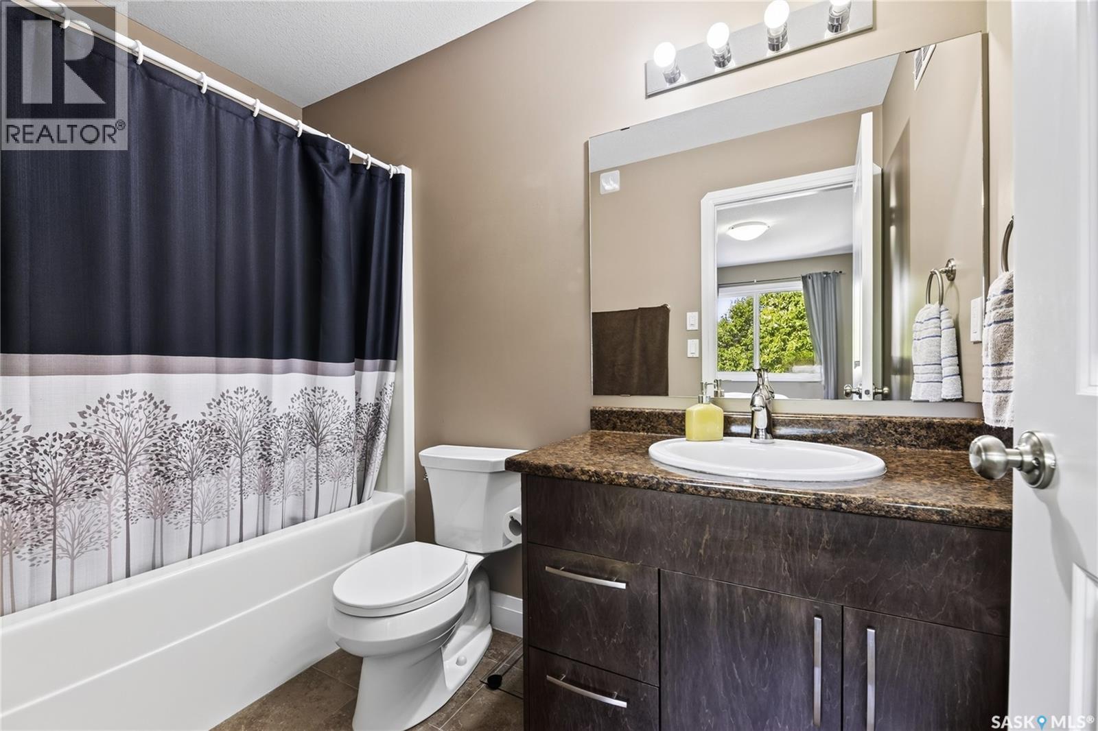 1114 Hargreaves Way, Saskatoon, Saskatchewan  S7R 0H2 - Photo 21 - SK045406