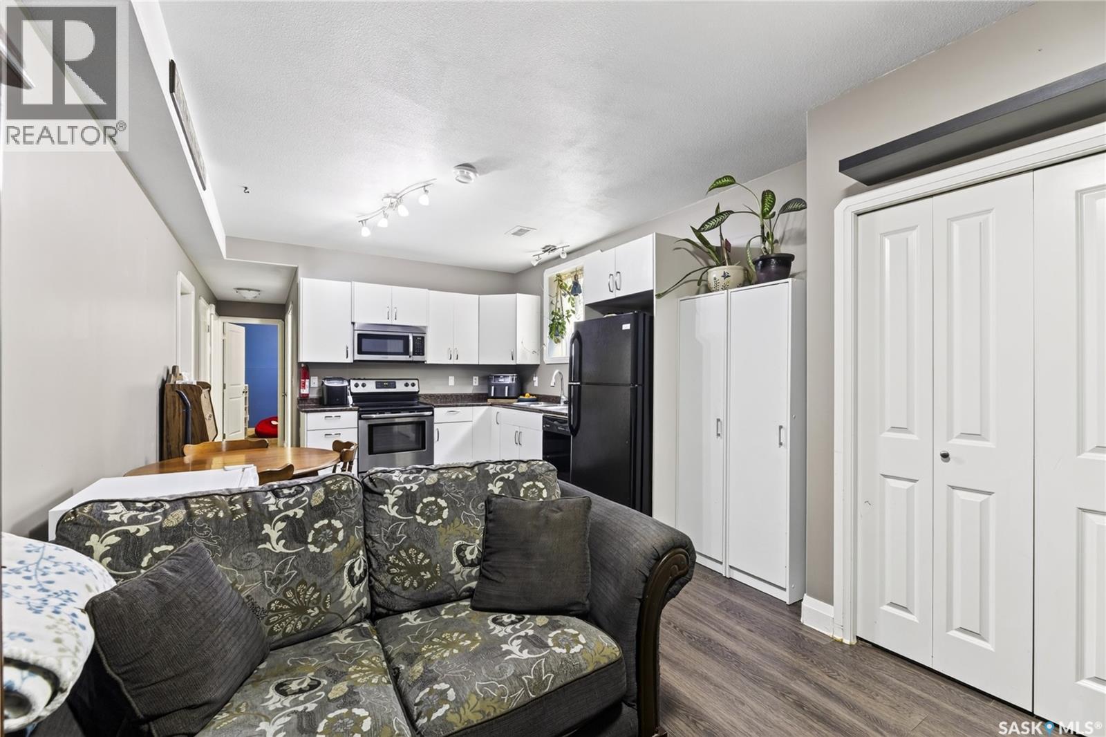 1114 Hargreaves Way, Saskatoon, Saskatchewan  S7R 0H2 - Photo 30 - SK045406