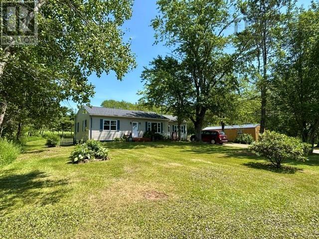 197 Highway 2, Brookfield, Nova Scotia  B0N 1C0 - Photo 1 - 202618271