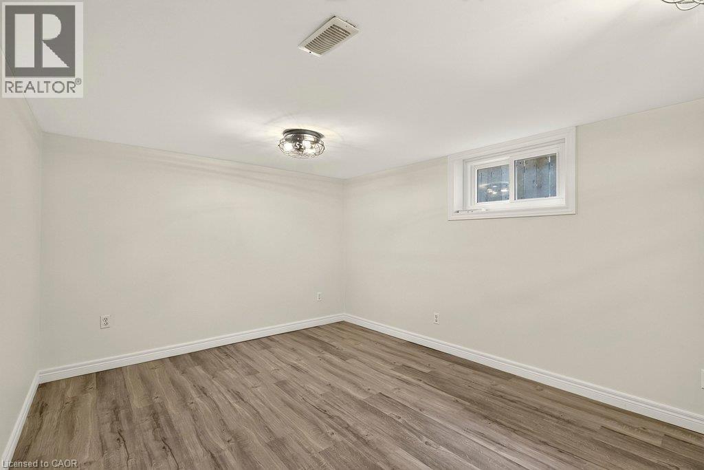 780 Garth Street, Hamilton, Ontario  L9C 4K4 - Photo 32 - 40855292