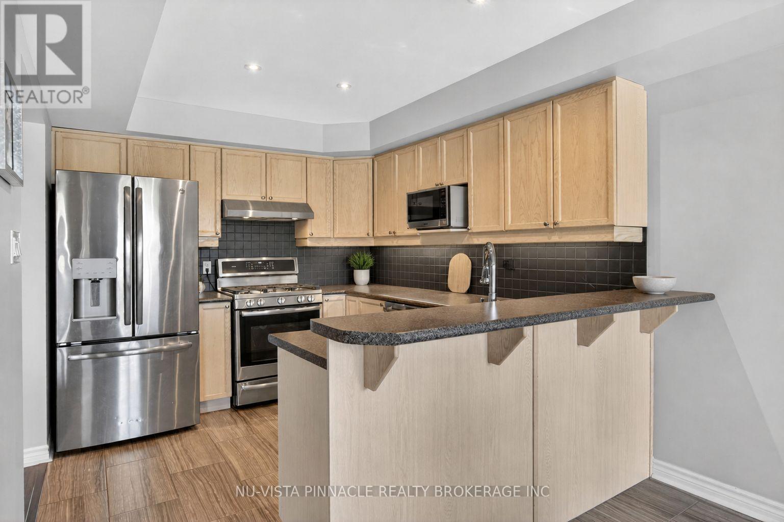 1488 Evans Boulevard, London South, Ontario  N6M 0A8 - Photo 3 - X13685902