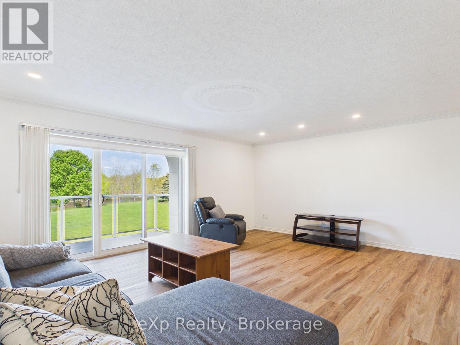 202 - 85 William Street N, Brockton, Ontario  N0G 2V0 - Photo 13 - X13135350