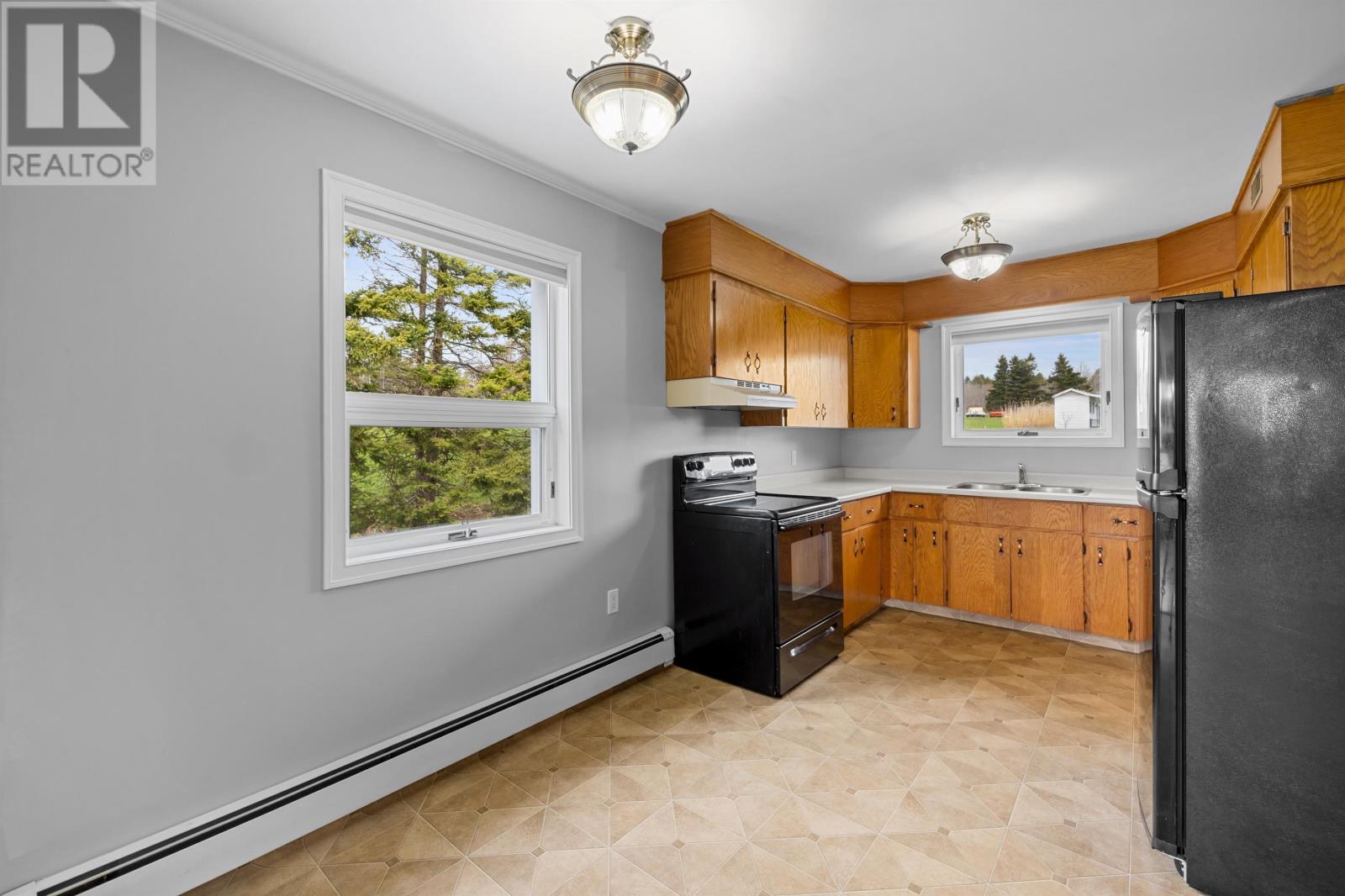 7 Bayview Crescent, Souris West, Prince Edward Island  C0A 2B0 - Photo 5 - 202620795
