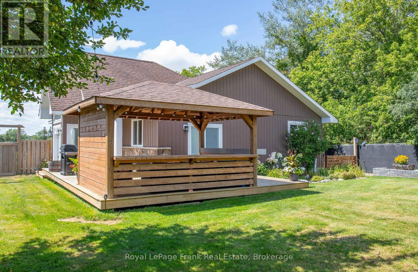 86 East Beach Road, Clarington, Ontario  L1C 6A5 - Photo 36 - E13686050