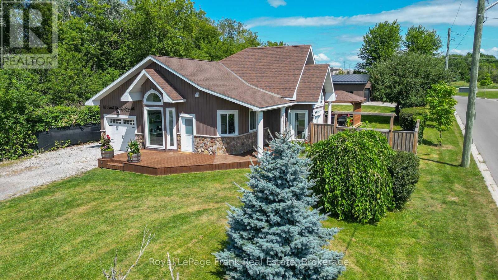 86 East Beach Road, Clarington, Ontario  L1C 6A5 - Photo 4 - E13686050