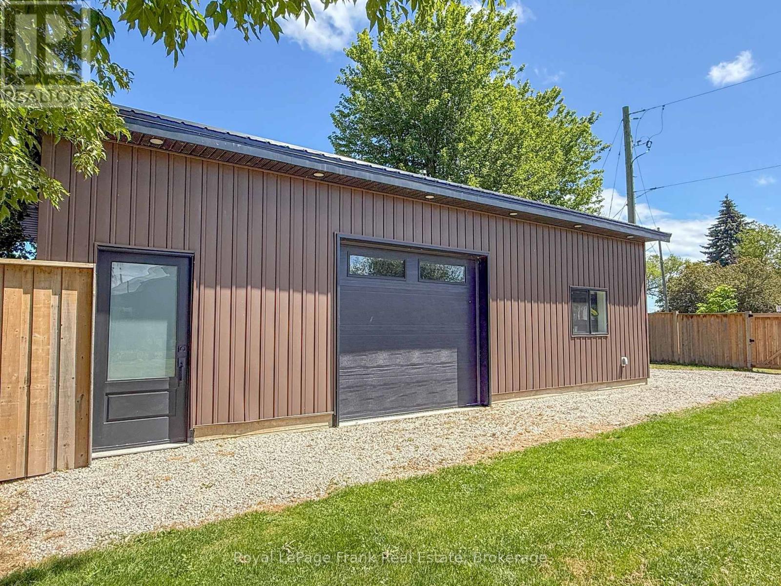86 East Beach Road, Clarington, Ontario  L1C 6A5 - Photo 47 - E13686050