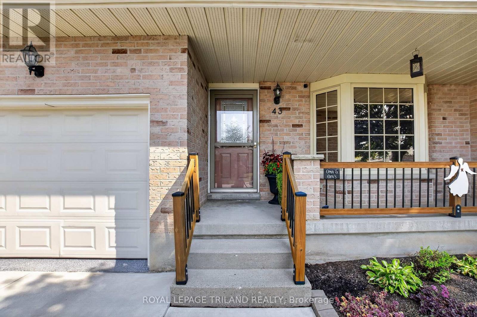 43 Bonnie Place, St. Thomas, Ontario  N5R 5W5 - Photo 5 - X13685974