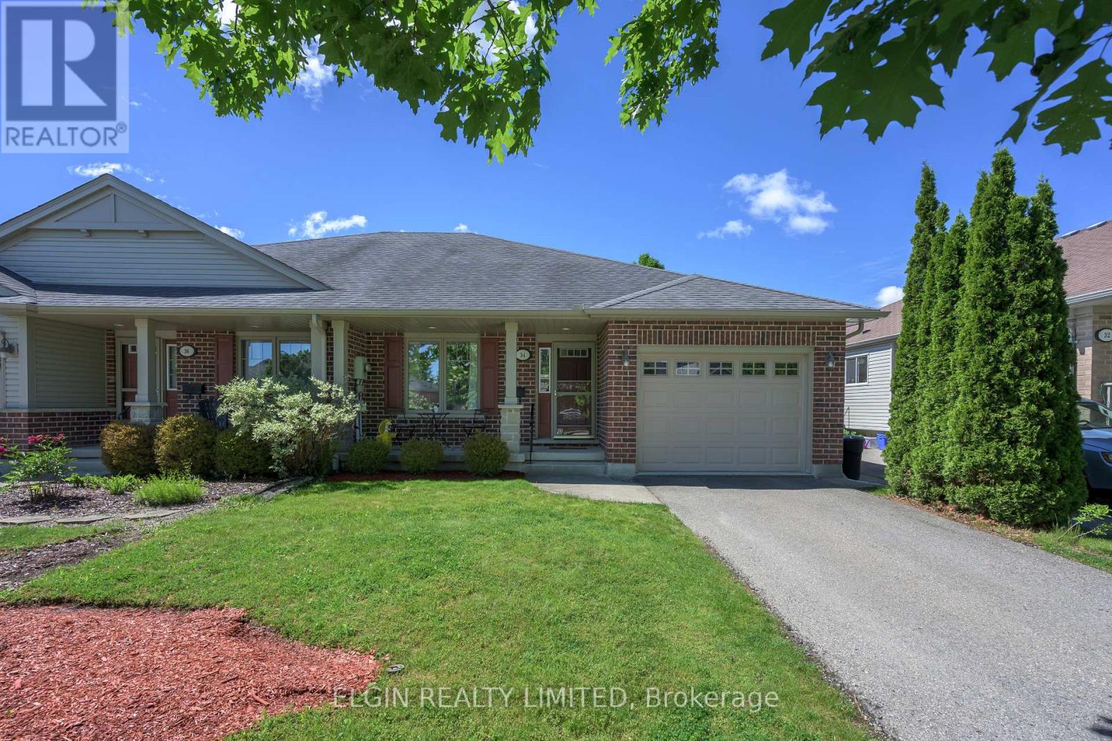 34 Pear Tree Avenue, St. Thomas, Ontario  N5R 0B5 - Photo 1 - X13686046