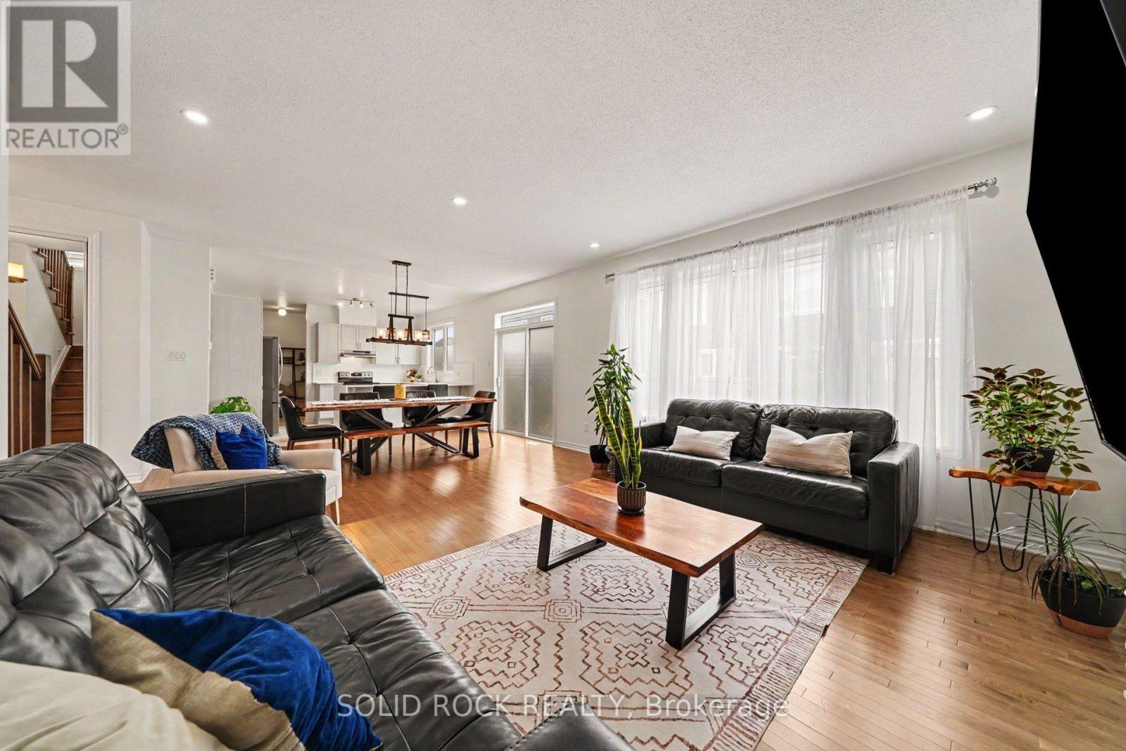 1011 Carden Lane, Ottawa, Ontario  K1W 0N3 - Photo 5 - X13685990