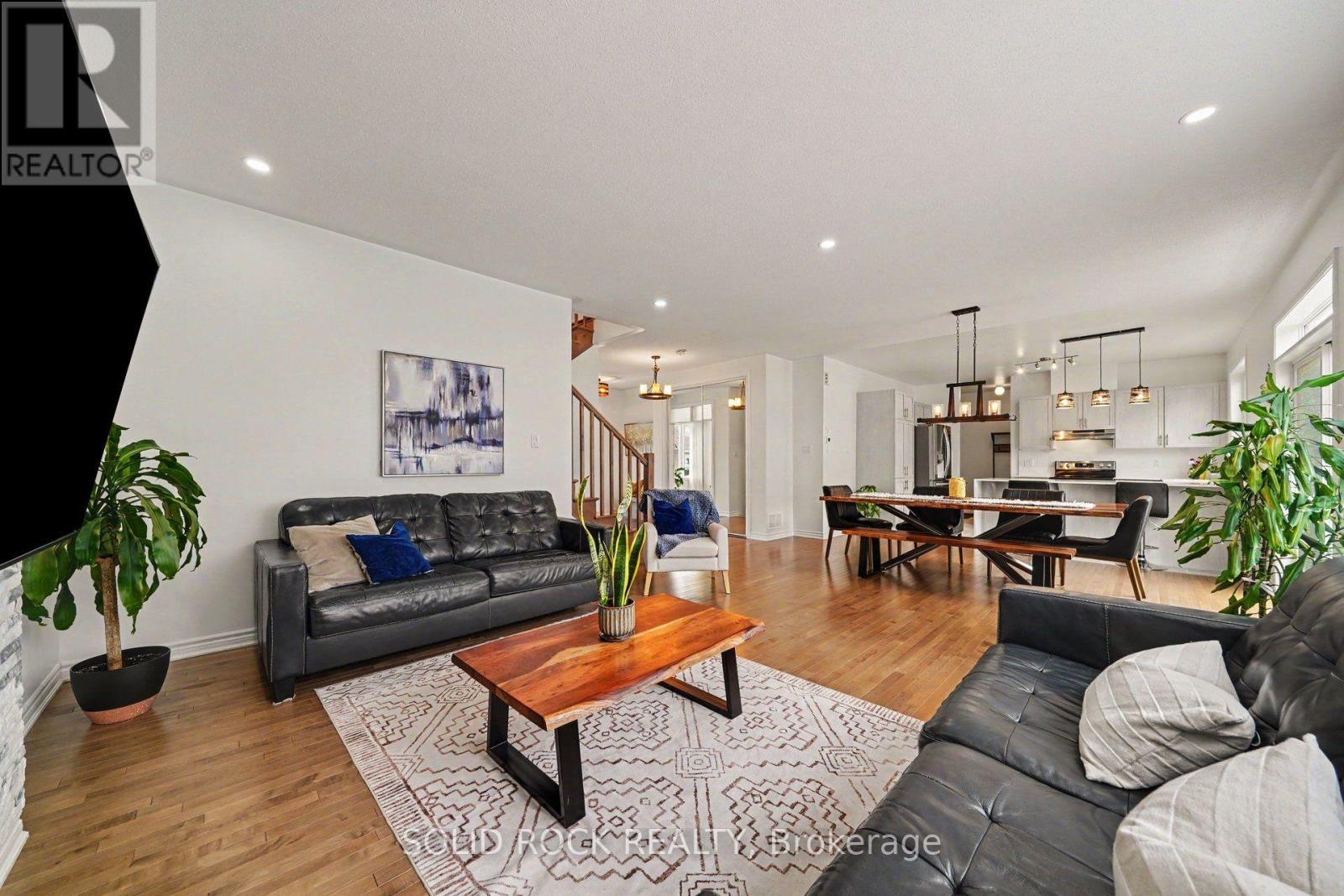 1011 Carden Lane, Ottawa, Ontario  K1W 0N3 - Photo 6 - X13685990
