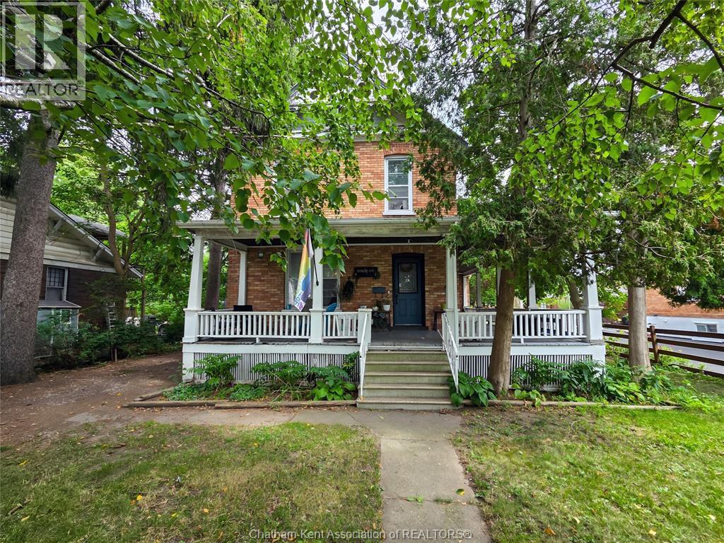 MLS# 26019931: 91 Inshes AVENUE, Chatham, Canada