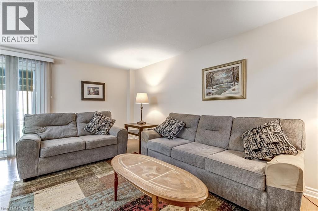 207 Dunsdon Street, Brantford, Ontario  N3R 7H7 - Photo 10 - 40856208