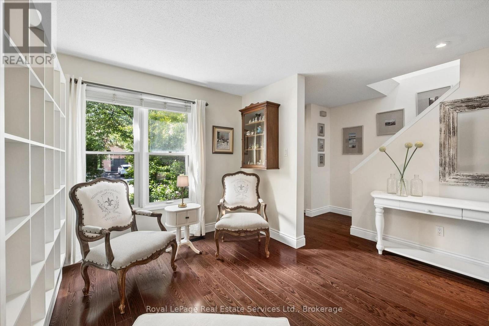 2255 Maclennan Drive, Oakville, Ontario  L6H 5K4 - Photo 9 - W13685964